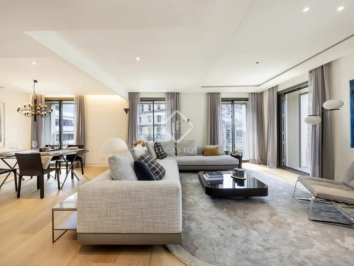 Sala de estar de Piso en venta en Barcelona con Aire acondicionado, Terraza y Piscina