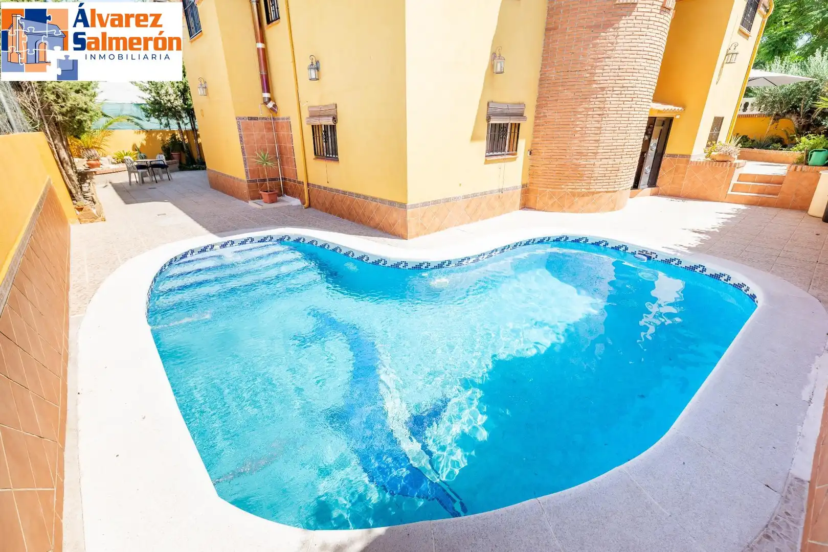 Chalet con piscina en venta en Calle OROPENDOLA (VENT), imagen 6