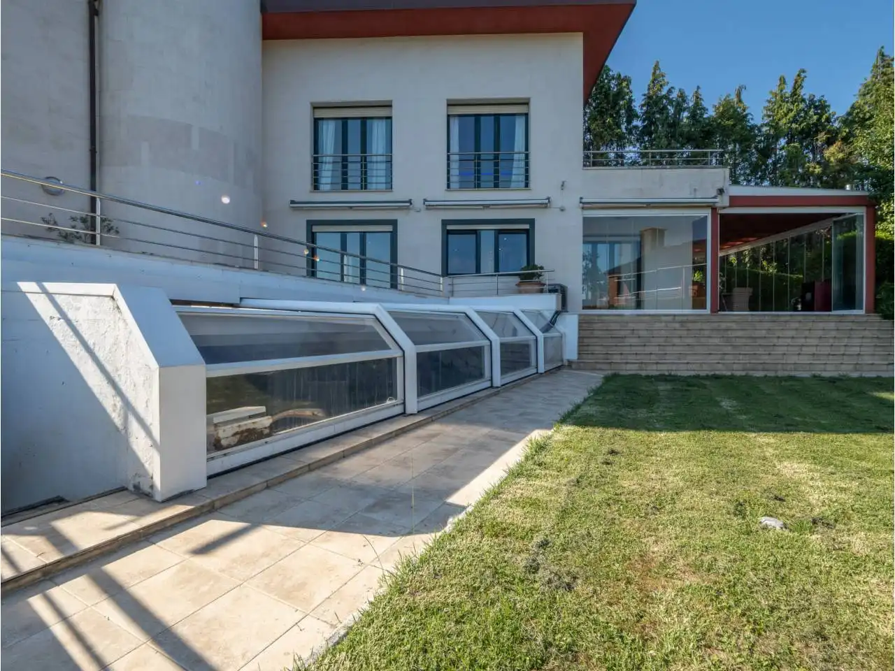 Terrassa de Casa o xalet en venda en Donostia - San Sebastián  amb Aire condicionat, Calefacció i Jardí privat