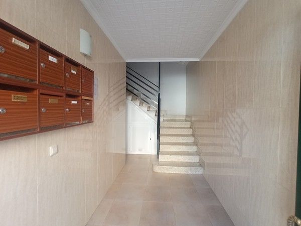 Flat for sale in Maestro Chapi, El Pilar