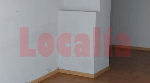 Amplio local con 145 m2, situado en la céntrica y concurrida calle San Fernando, en Santander.
El local se ubica en el primer pis, Bild 5
