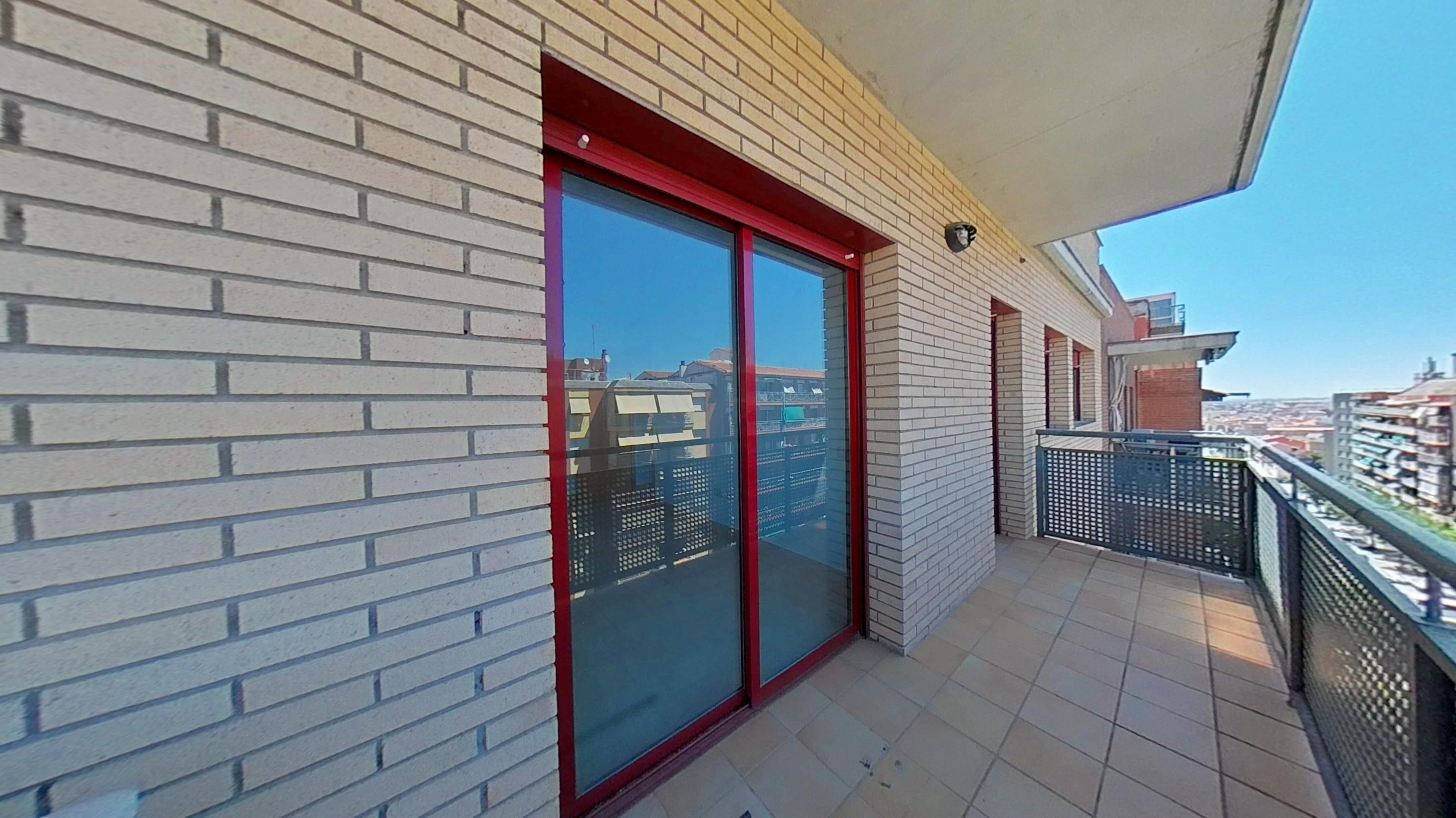 Vista exterior de Dúplex en venda en Mataró amb Terrassa