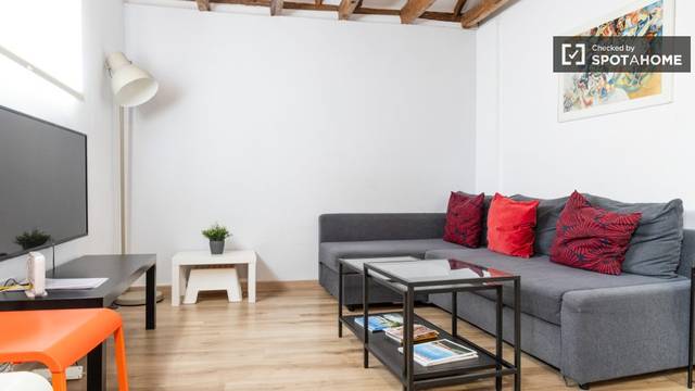 Piso en Alquiler en Embajadores - Lavapiés