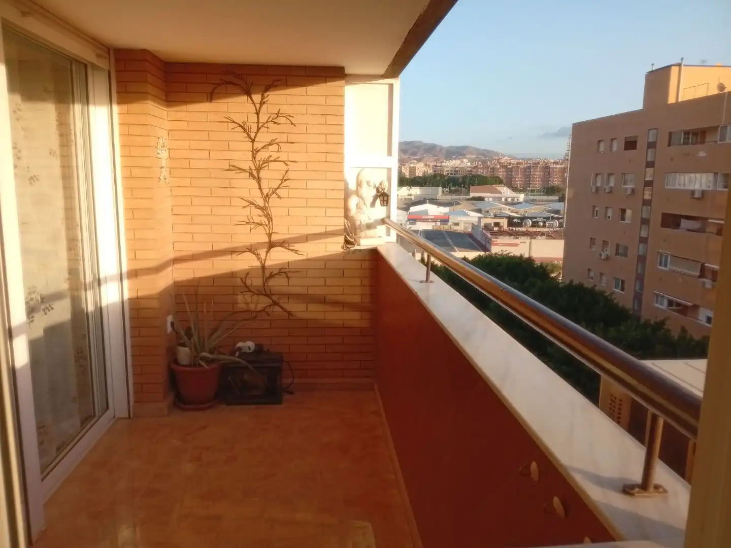 Terrassa de Pis en venda en  Almería Capital amb Aire condicionat i Balcó