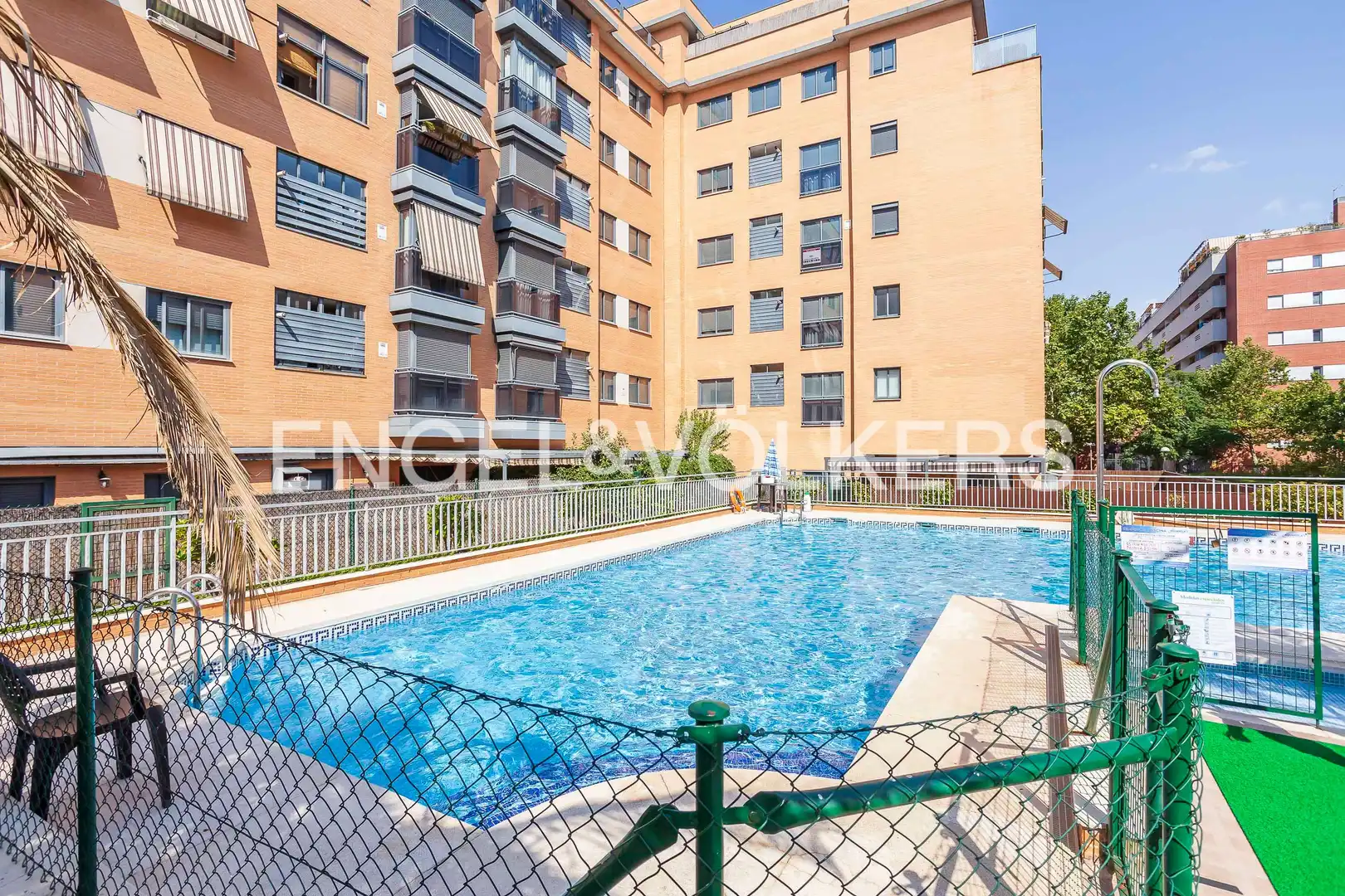 Schwimmbecken von Wohnung zum Verkauf in Madrid mit Heizung und Abstellraum