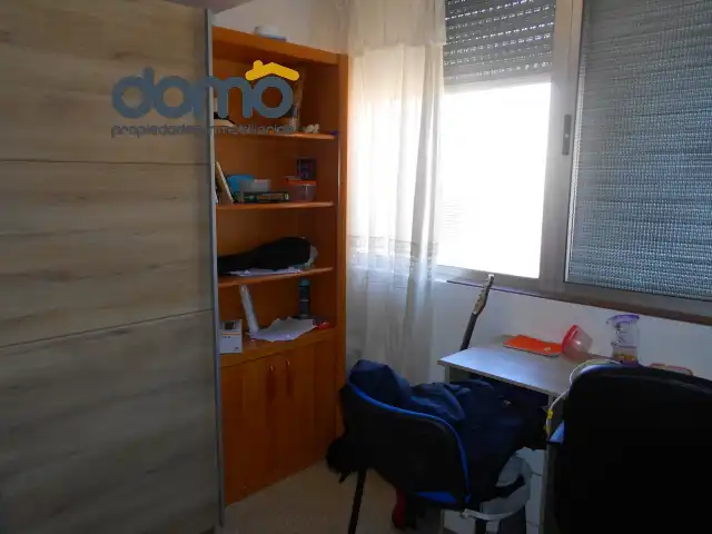 Dormitori de Àtic en venda en Granada amb Moblat, Forn i Rentadora