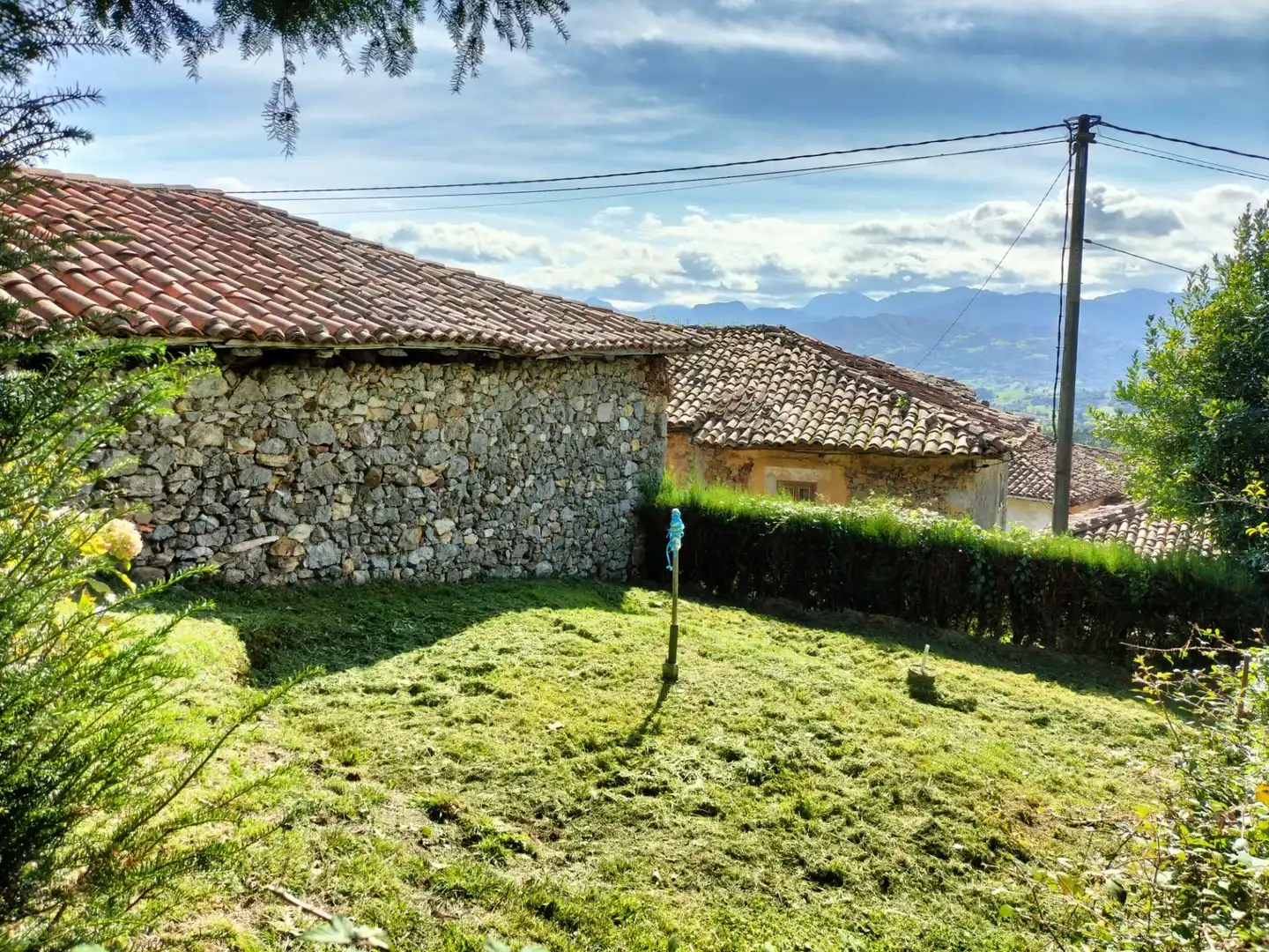 Houses for sale in Parres