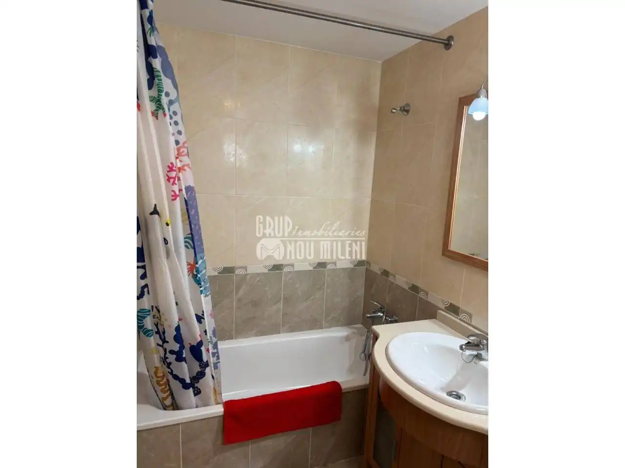 Badezimmer von Wohnung zur Miete in Catarroja mit Klimaanlage, Abstellraum und Balkon