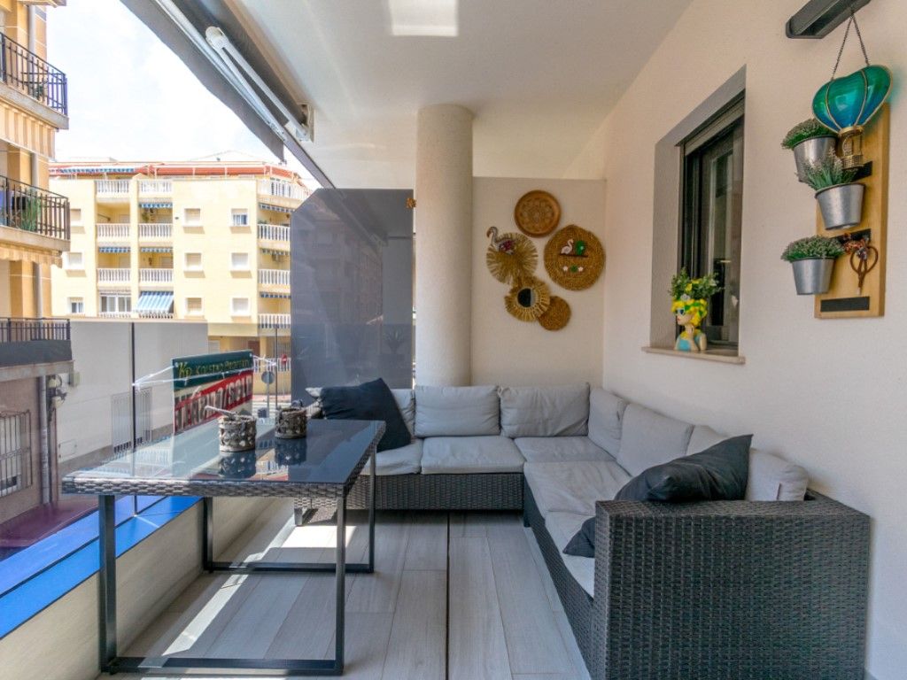 Balcony of Apartment for sale in Torrevieja  with Air Conditioner, Heating and Furnished