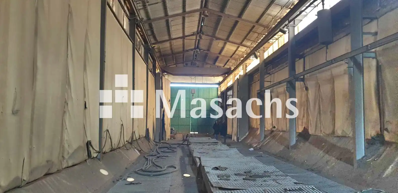 Außenansicht von Fabrikhallen zur Miete in Torrejón de la Calzada