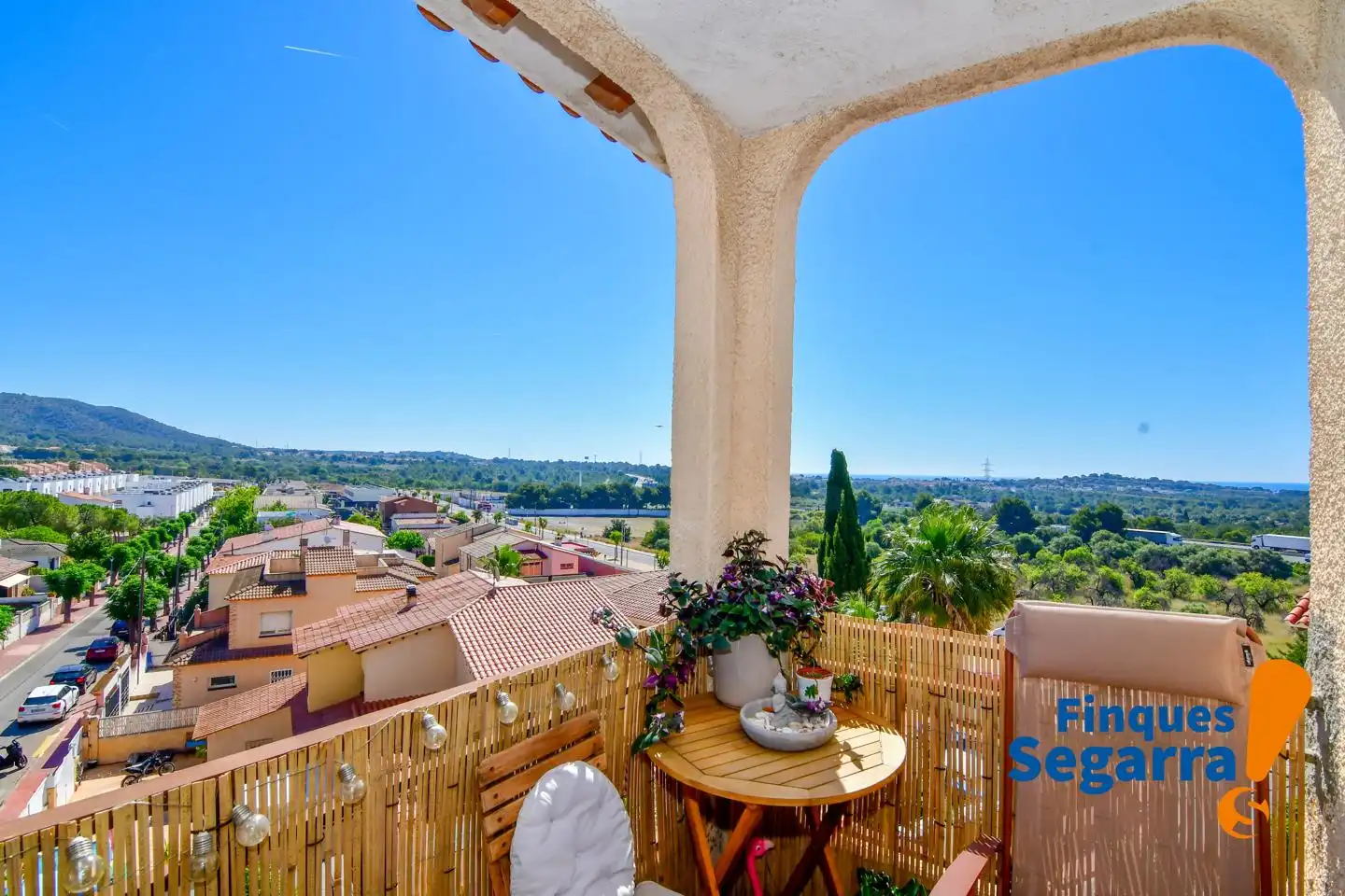 Terrasse von Wohnung zum Verkauf in Roda de Berà mit Klimaanlage und Terrasse