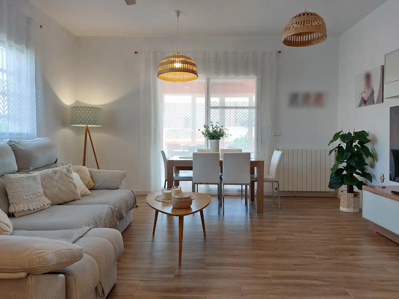 Sala d'estar de Casa o xalet en venda en Aigües amb Calefacció, Jardí privat i Terrassa