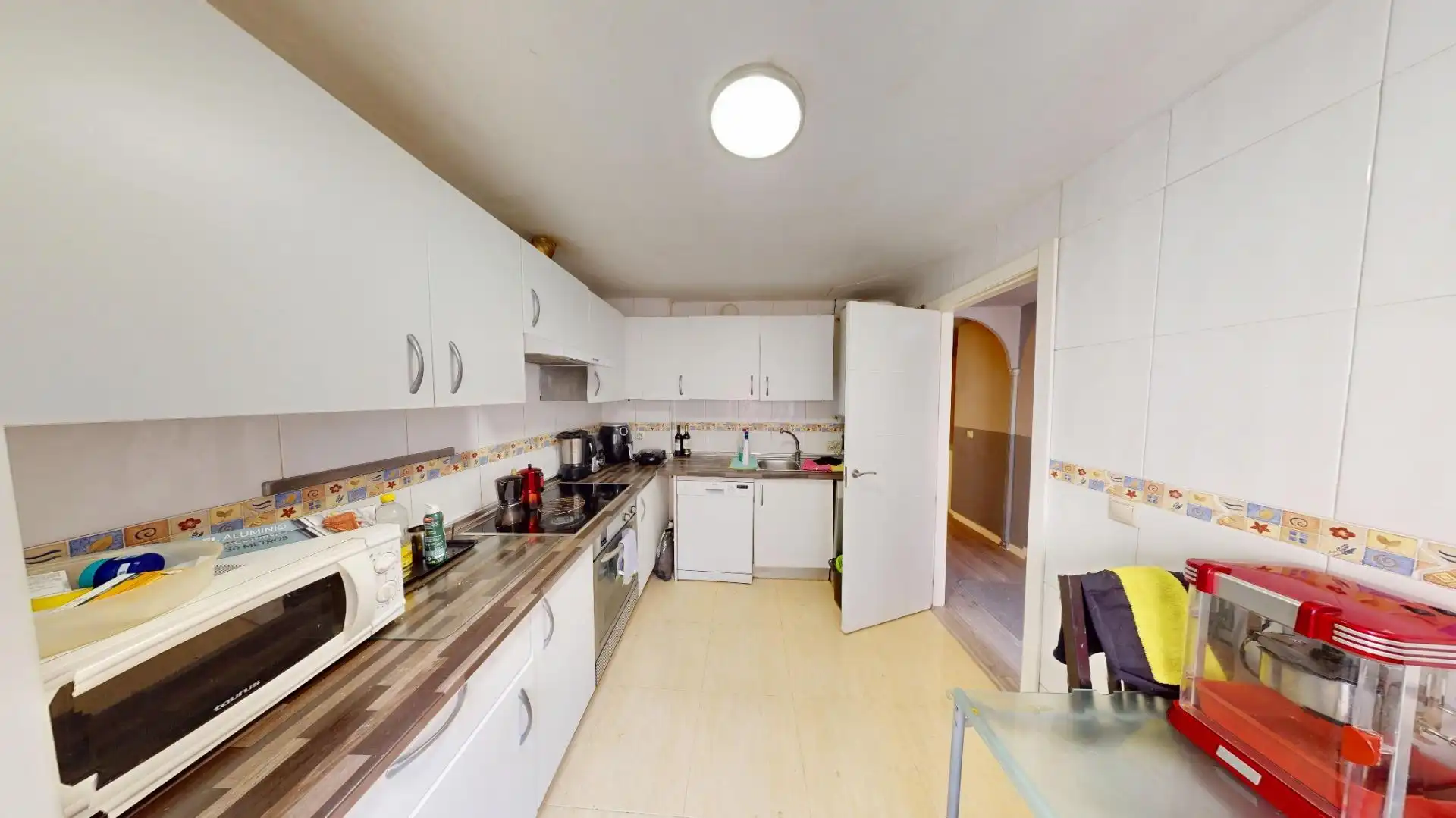 Küche von Wohnung zum Verkauf in El Molar (Madrid) mit Klimaanlage, Heizung und Privatgarten