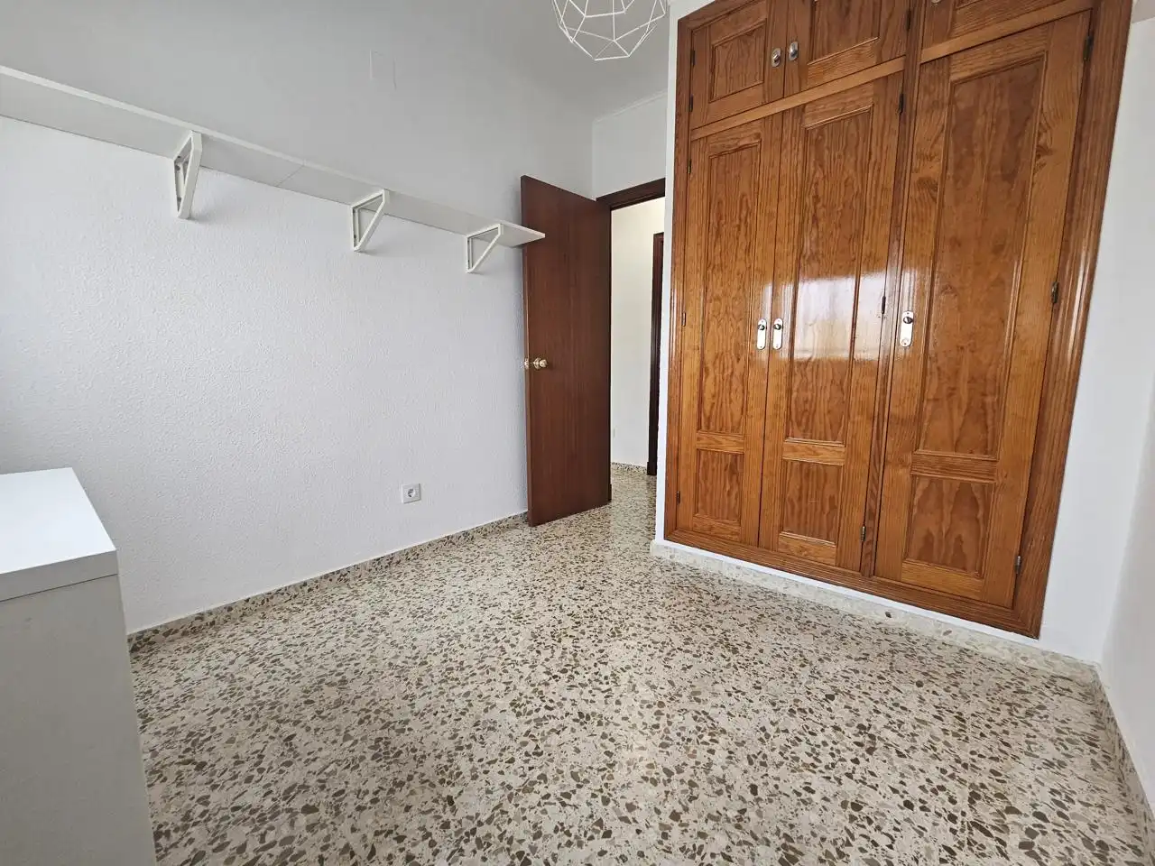 Wohnung zur Miete in De Nazaret, El Retiro - La Vid