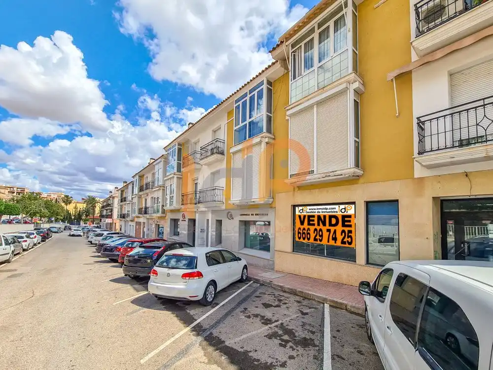 Locale commerciale in vendita a Huércal-Overa