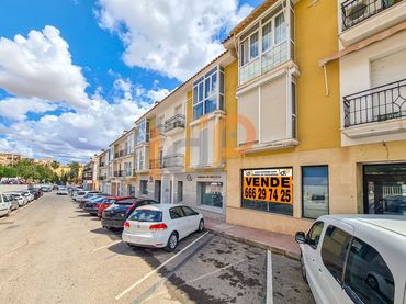 Local comercial en venda a Huércal-Overa