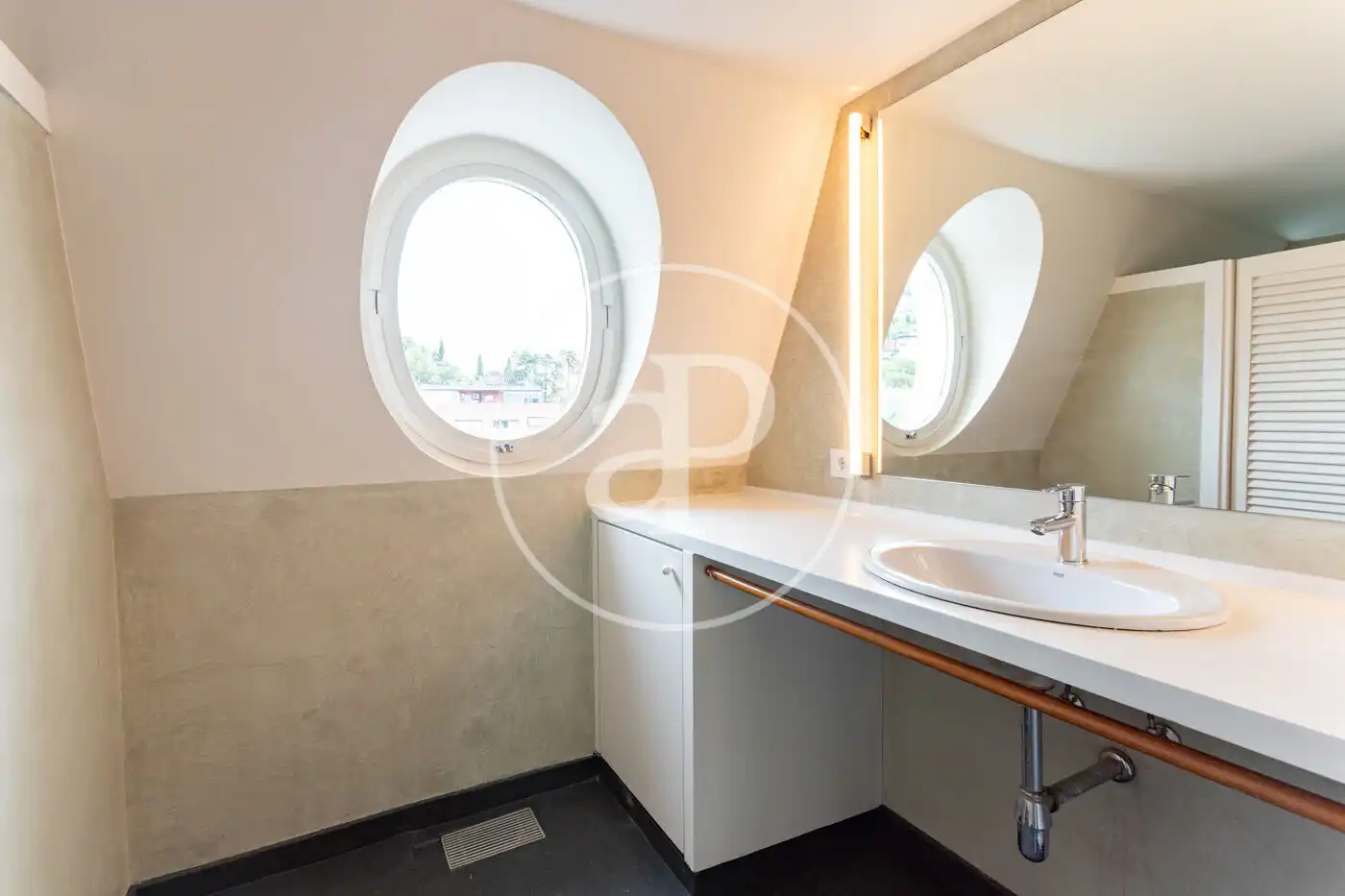 Baño de Casa o chalet de alquiler en Barcelona con Aire acondicionado, Calefacción y Terraza