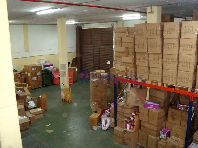 Nave industrial en Alquiler en Miguel Servet en El Arroyo - La Fuente