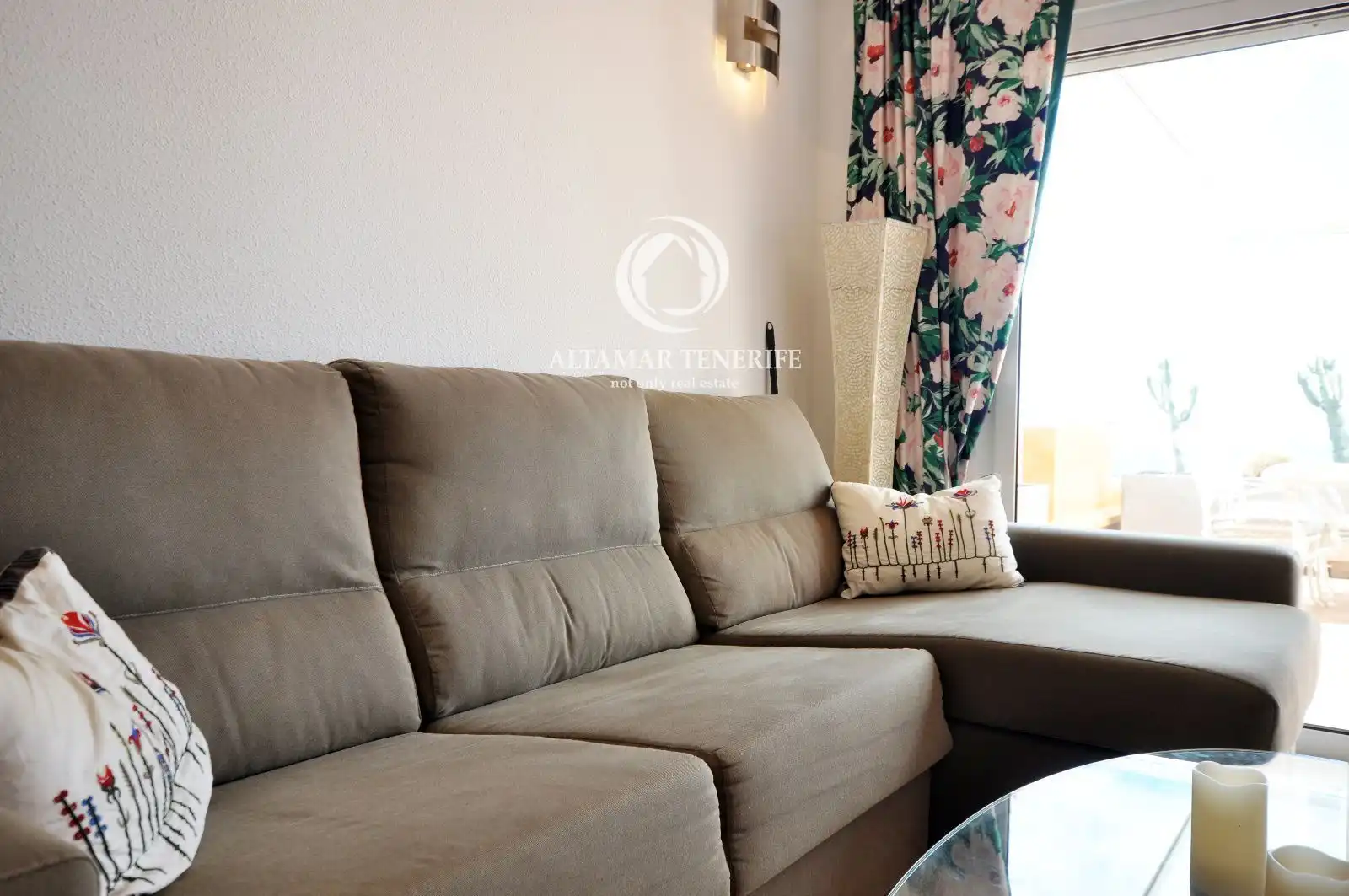 Sala d'estar de Apartament de lloguer en Adeje amb Terrassa, Traster i Piscina