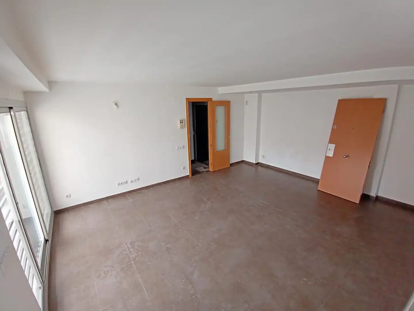 Maisonette zum Verkauf in Rubí mit Terrasse, Abstellraum und Balkon