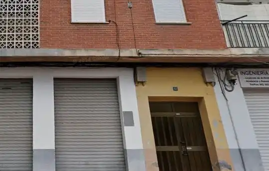 Außenansicht von Wohnung zum Verkauf in Buñol mit Alarm