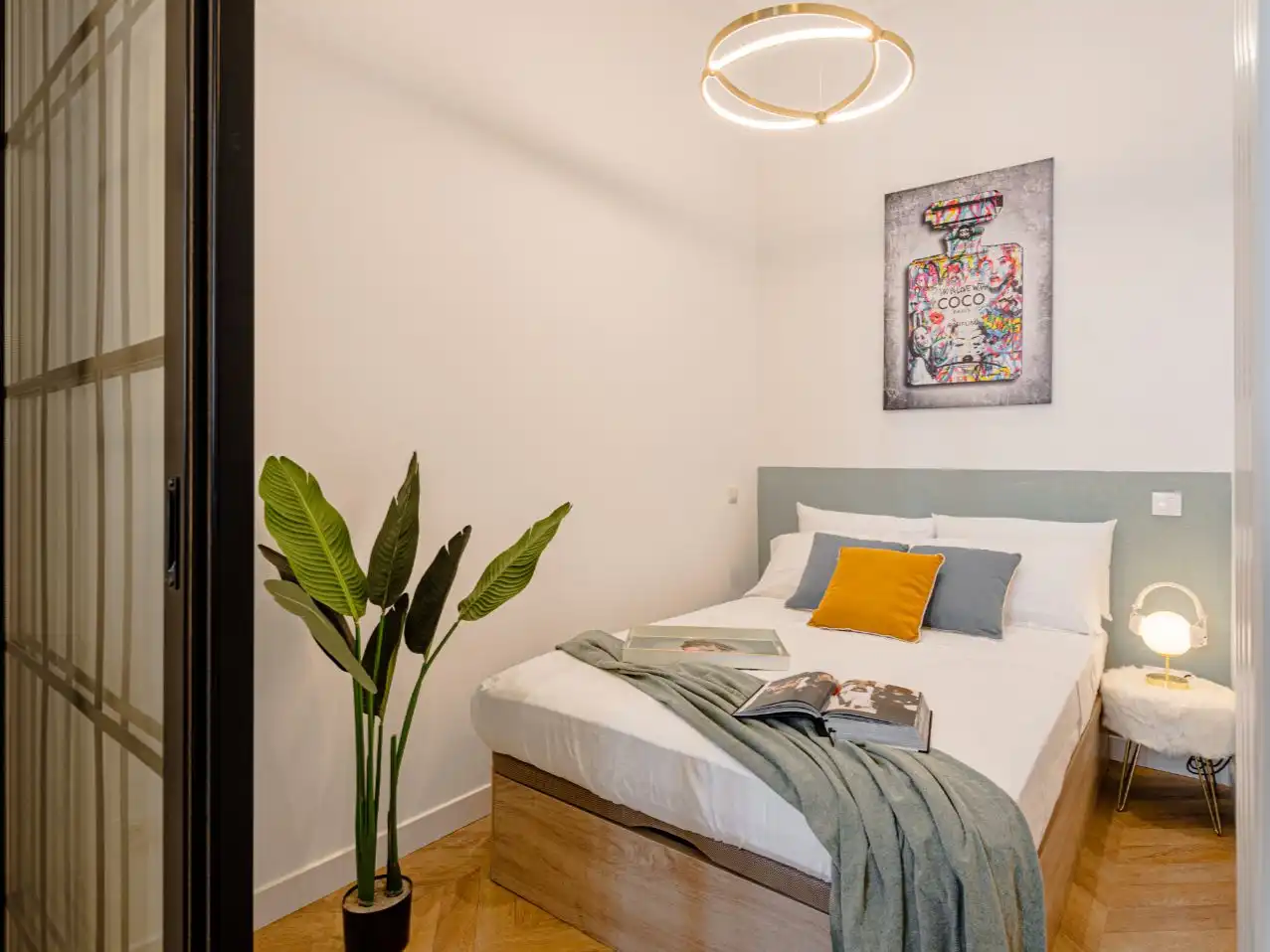 Schlafzimmer von Wohnung zum Verkauf in  Madrid Capital mit Klimaanlage