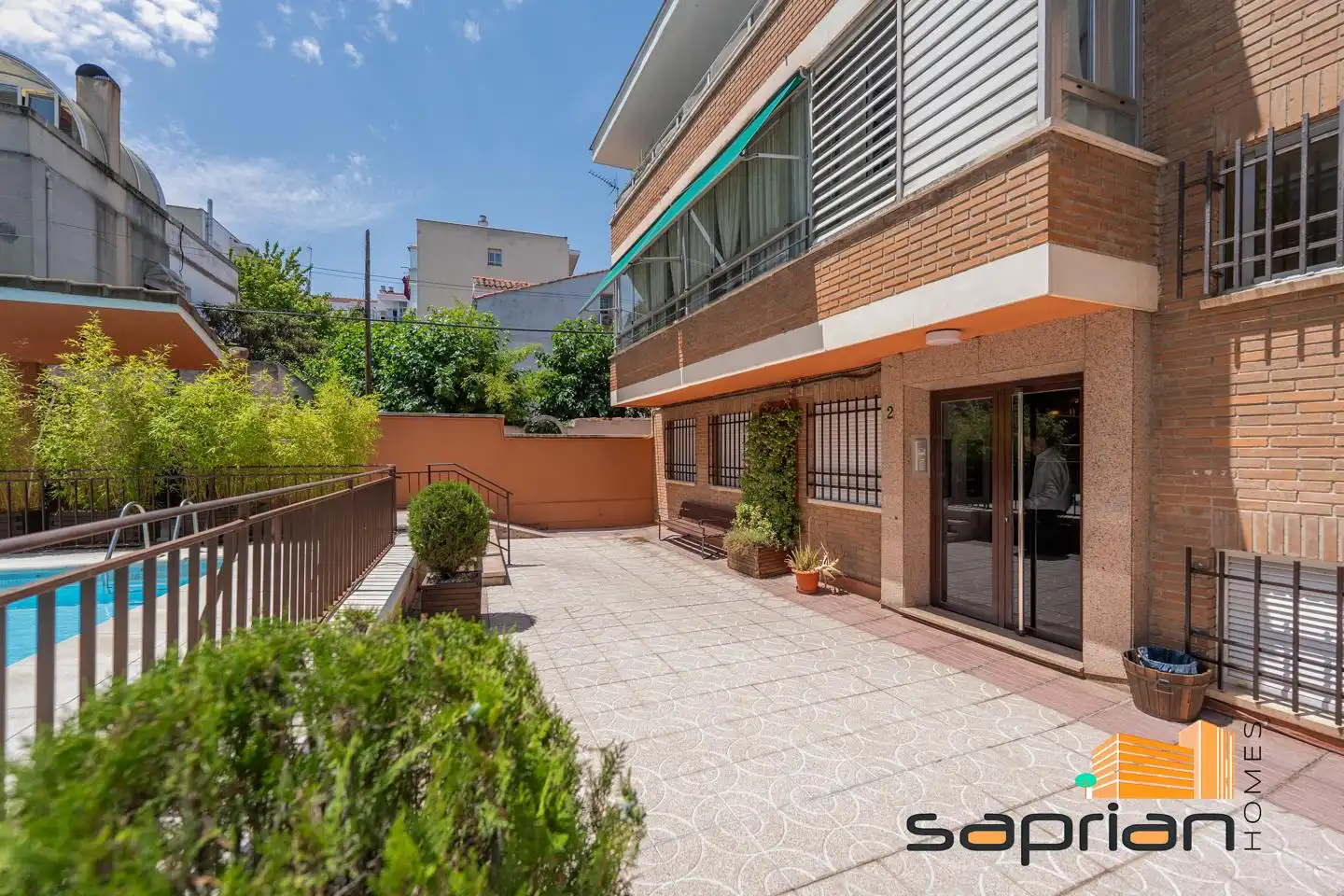 Terrasse von Erdgeschoss zum Verkauf in Pozuelo de Alarcón mit Heizung und Gemeinschaftspool