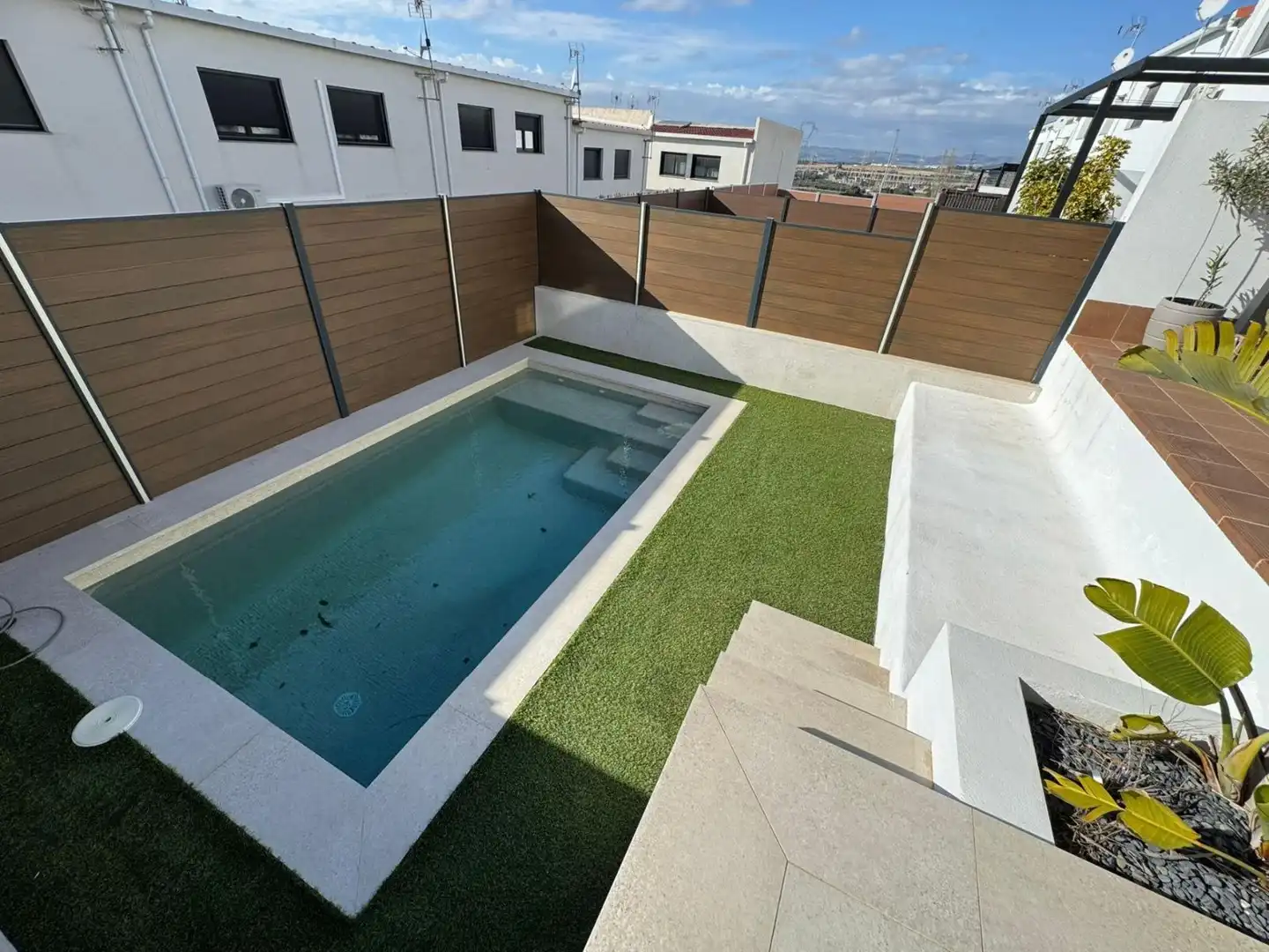 Piscina de Casa adosada en venta en Castellet i la Gornal con Aire acondicionado, Calefacción y Piscina