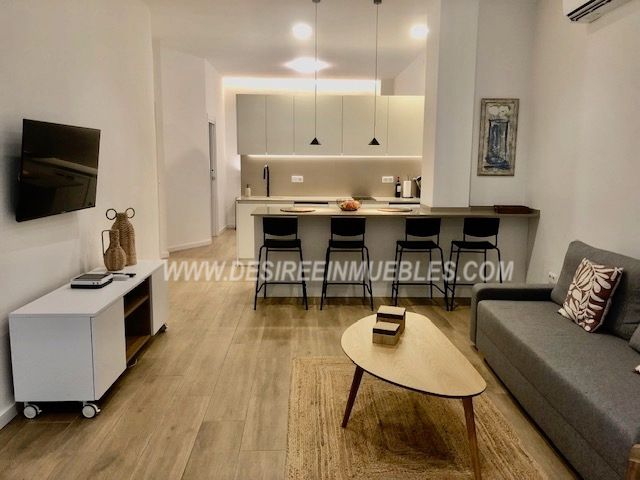 Living room of Flat to rent in  Valencia Capital  with Air Conditioner, Heating and Furnished