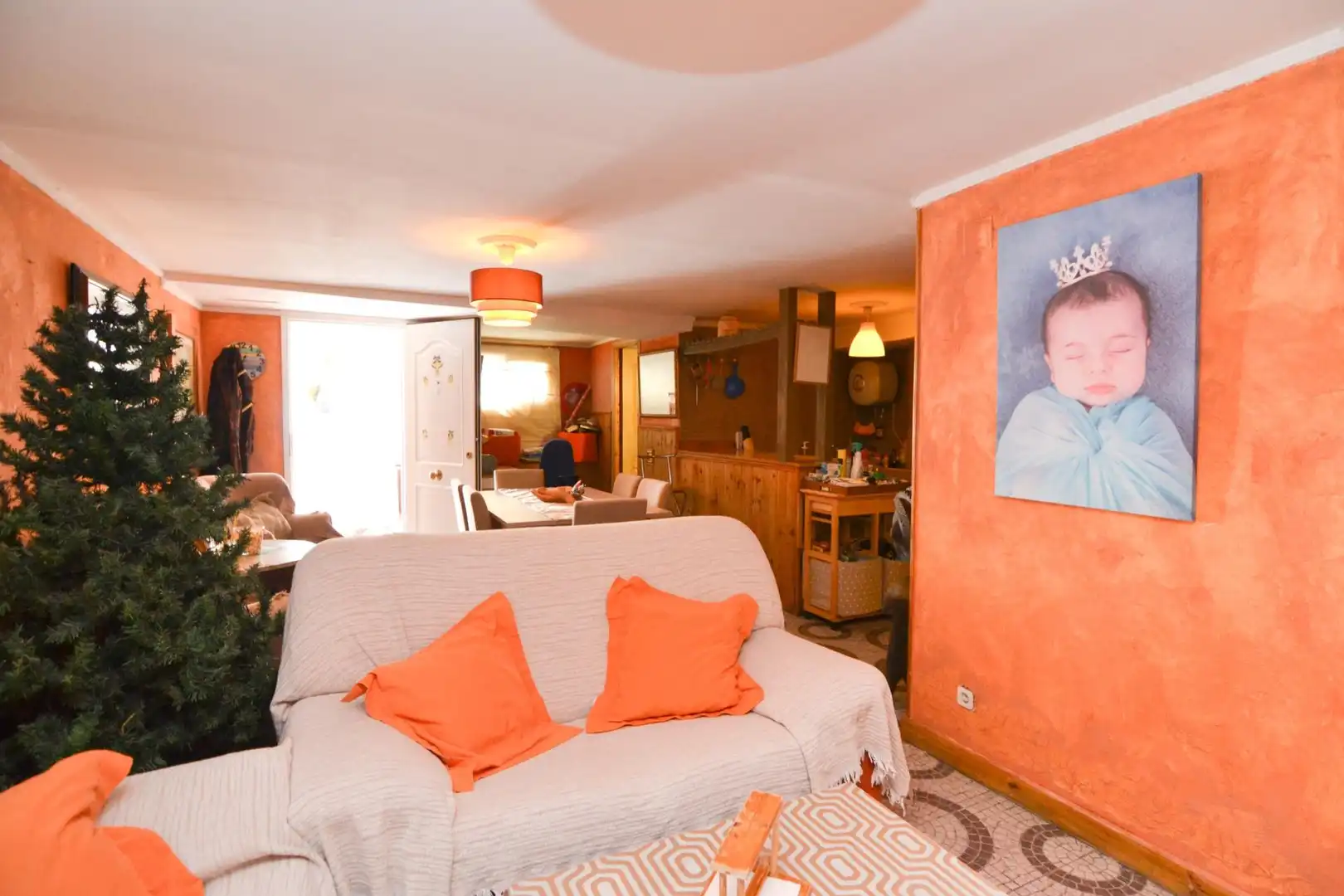 Sala de estar de Casa adosada en venta en Navalcarnero con Aire acondicionado, Calefacción y Jardín privado