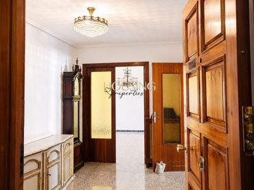 Appartamento con ascensore in vendita a Ponent
