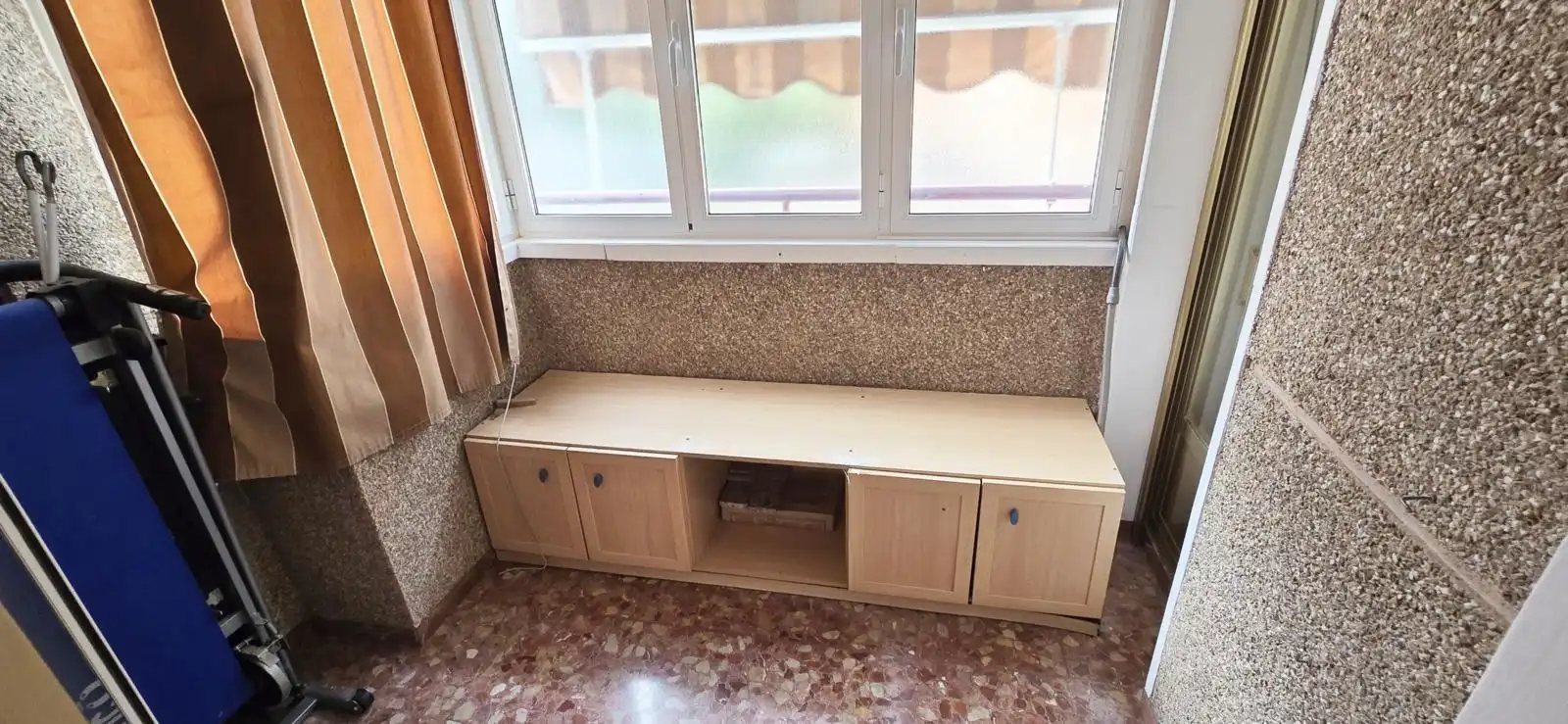Habitación de Piso de alquiler en Petrer con Aire acondicionado, Amueblado y Balcón