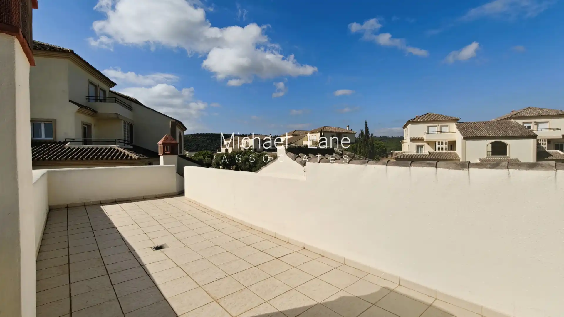 Casa aparellada amb piscina en venda a Urbanización San Roque Club, imagen 26