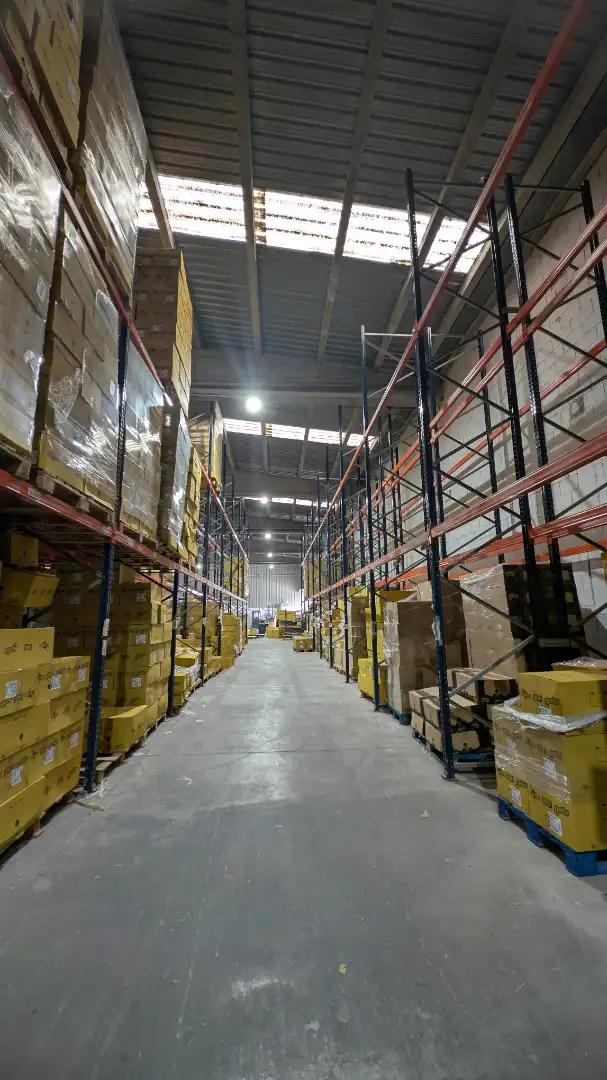 Nave industrial de alquiler en Perafort
