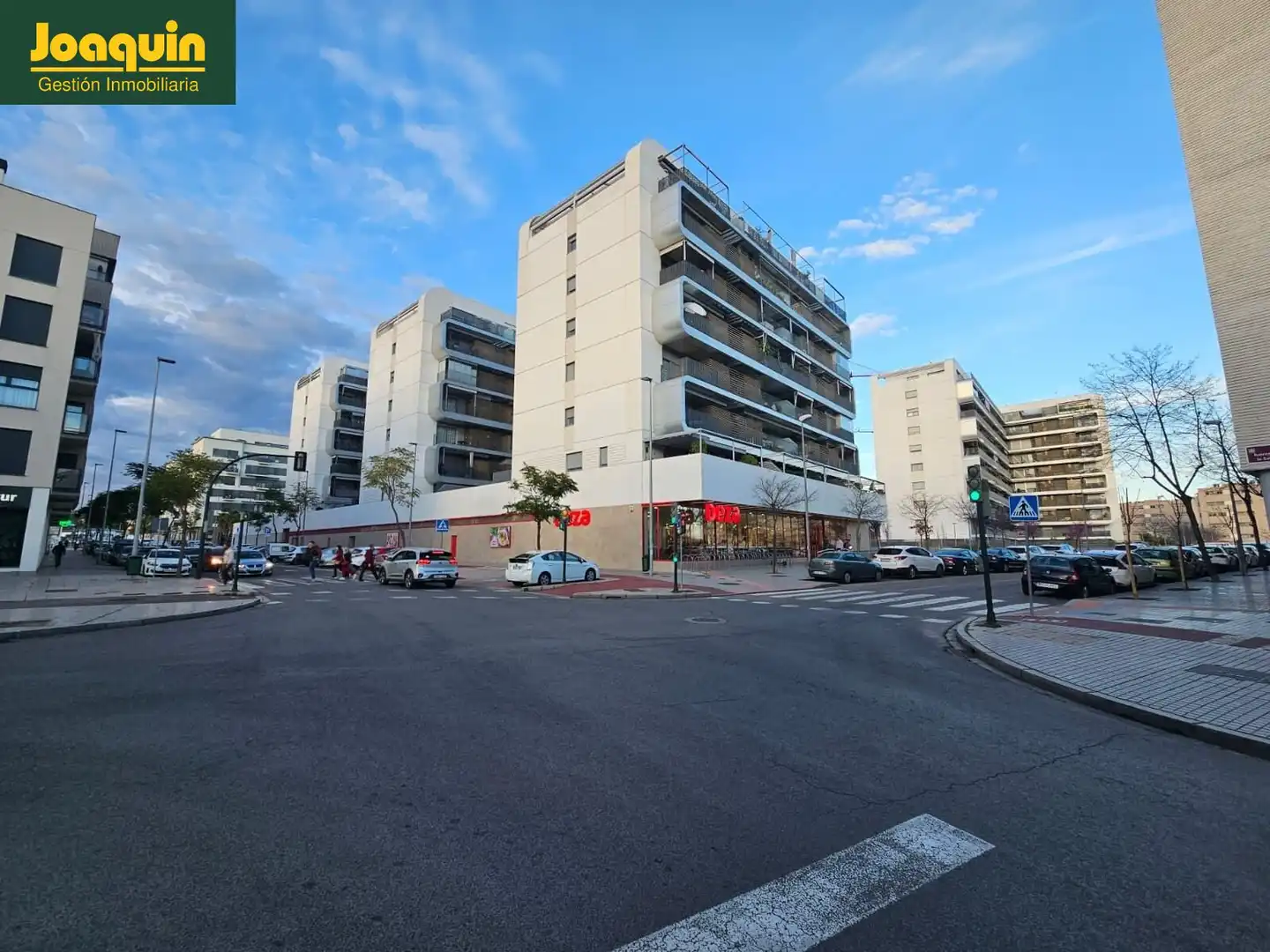 Vista exterior de Garaje en venta en Córdoba
