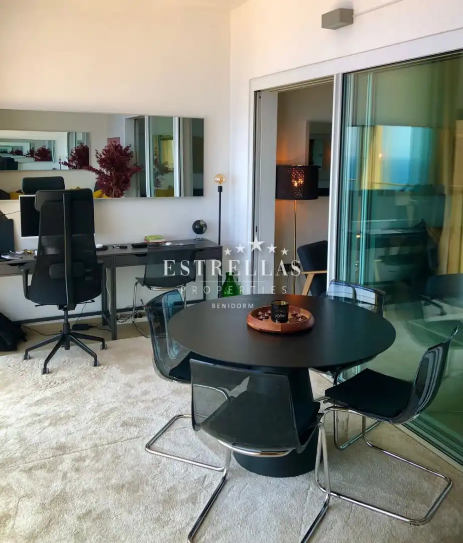 Apartament amb terrassa en venda a Playa de Poniente, imagen 9