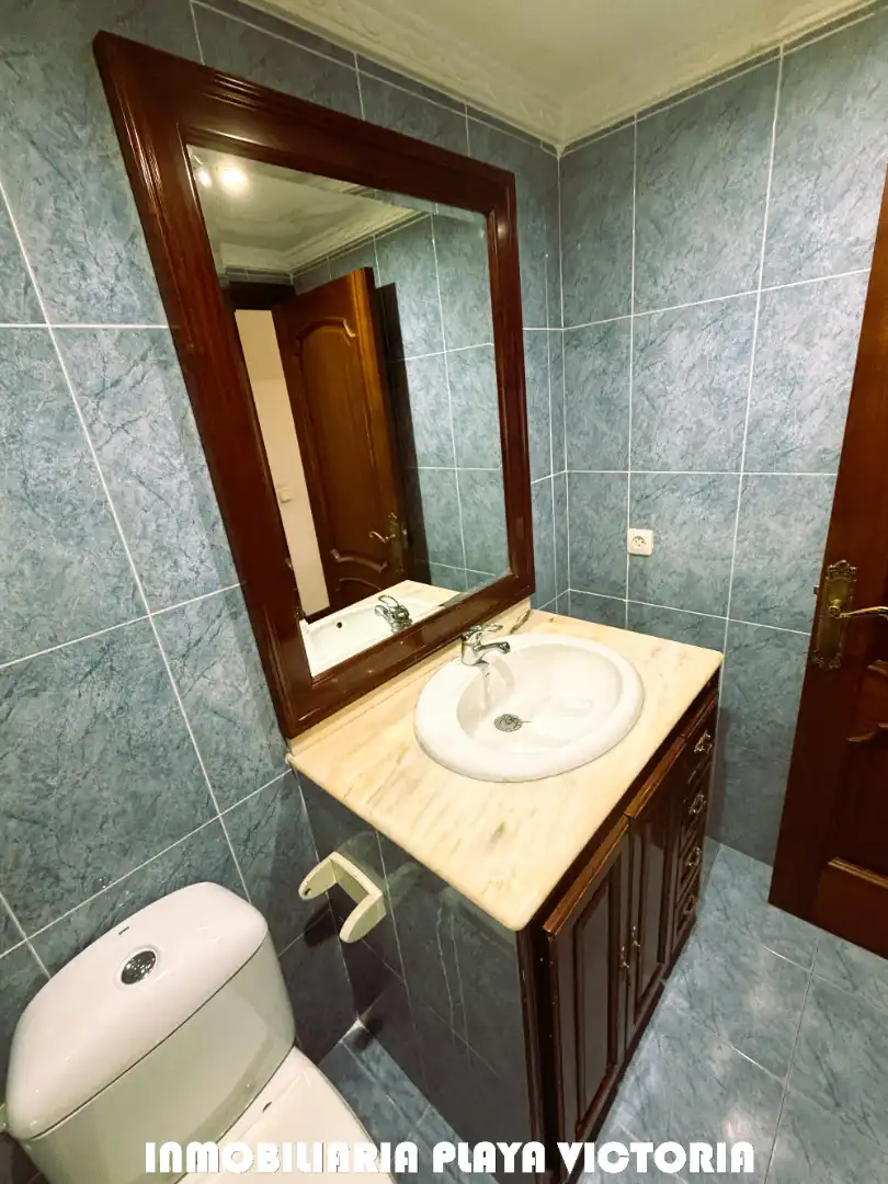Baño de Piso en venta en Cádiz con Terraza