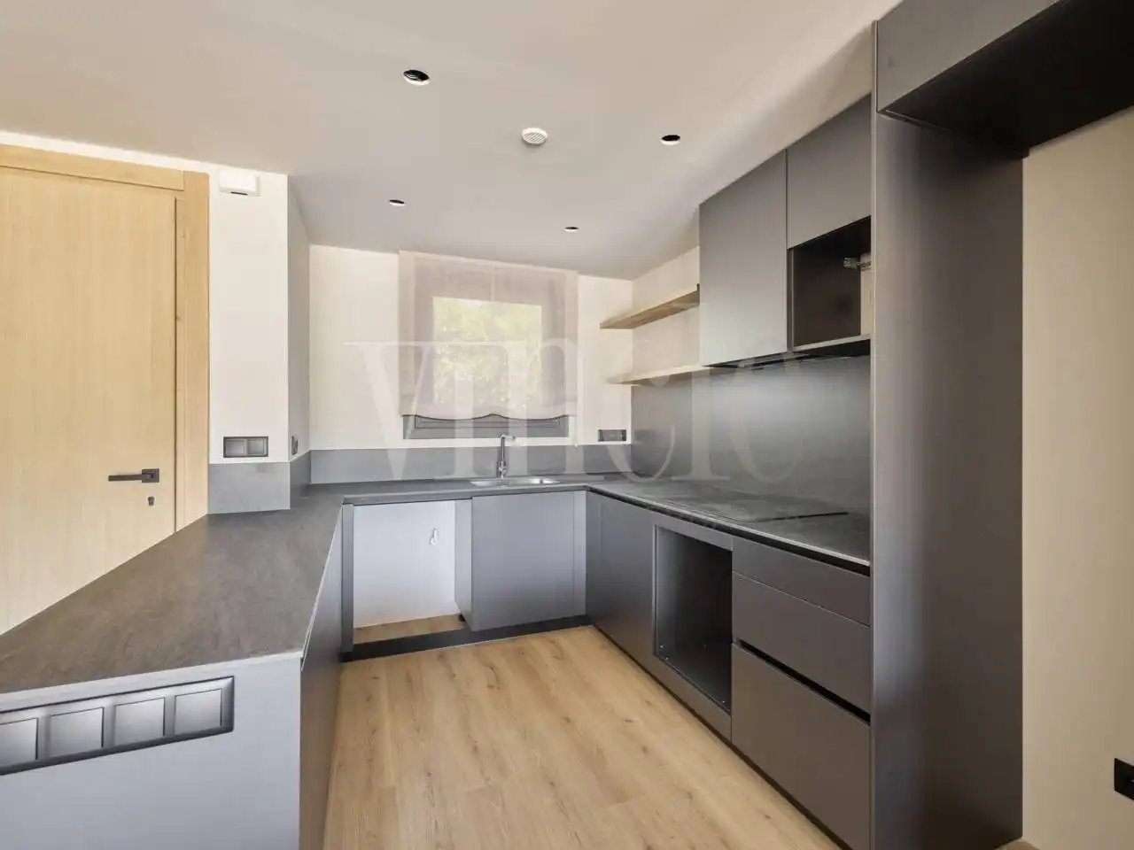 Cocina de Casa adosada en venta en Bolvir con Jardín privado, Parquet y Piscina comunitaria