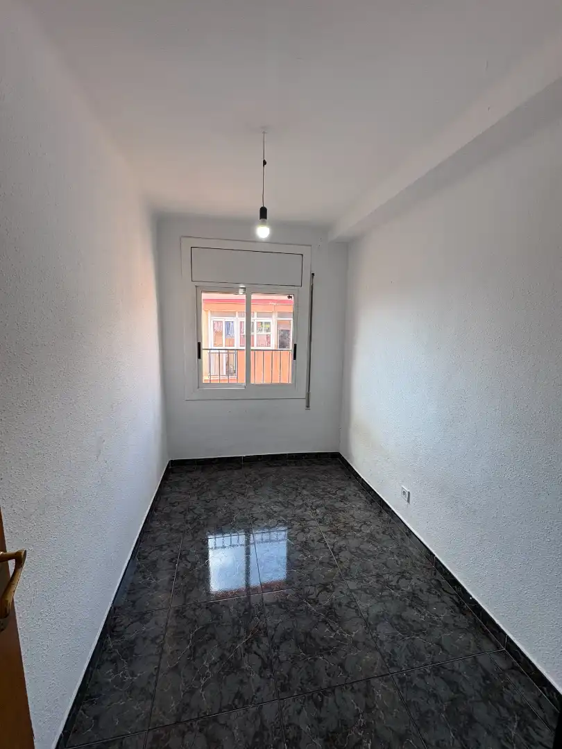 Piso con terraza en venta en Ronda de Sant Antoni de Llefià, imagen 8