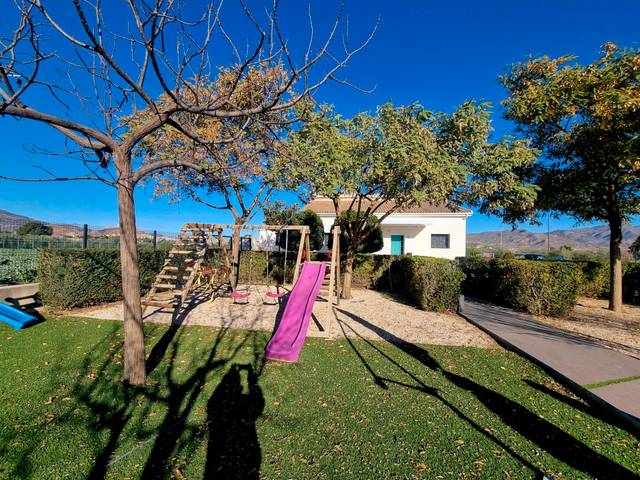 Casa-chalet en Alquiler en Pulgara