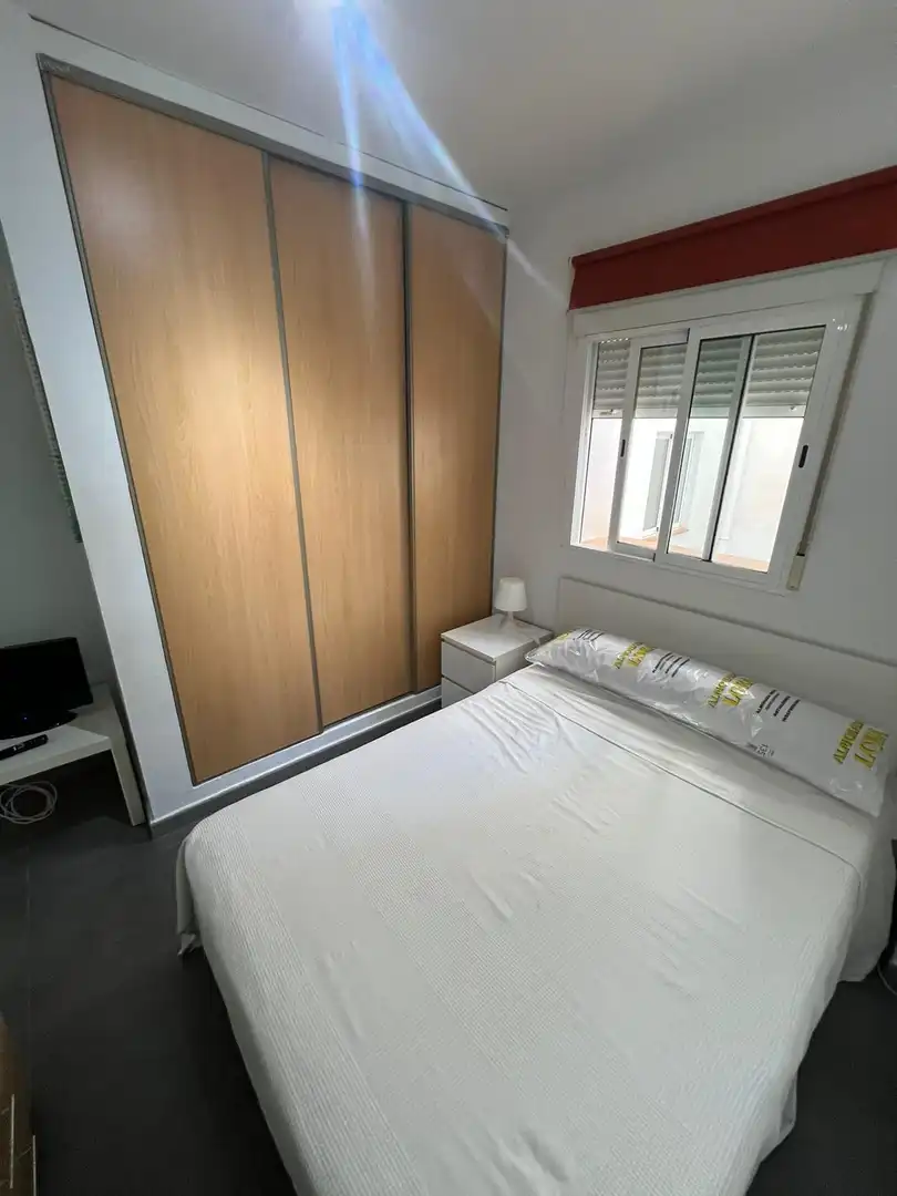 Study for rent in Calle Portería de Santo Domingo, San Matías - Realejo