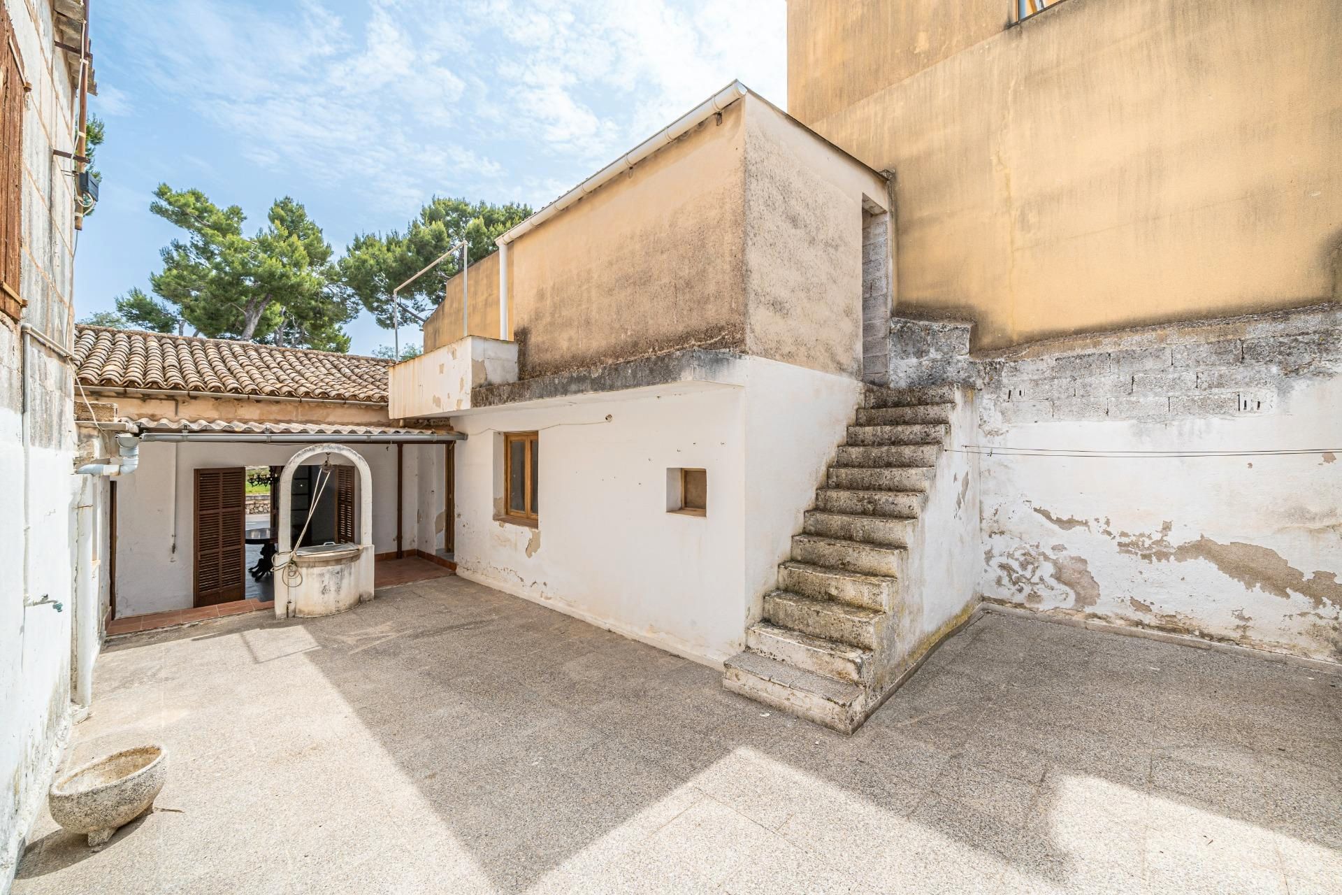 Vista exterior de Casa o xalet en venda en Muro amb Terrassa i Traster