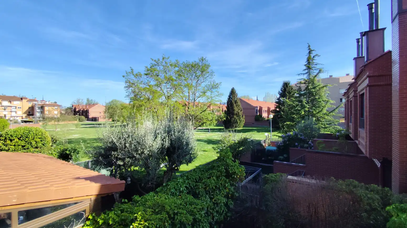 Garden of Houses for sale in  Logroño  with Air Conditioner, Heating and Parquet flooring
