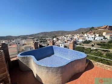 Maison avec piscine à vendre à Molvízar