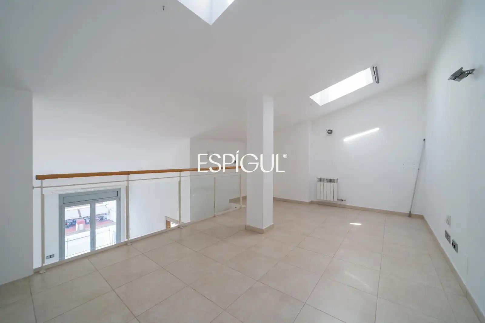 Ático con terraza en venta en Eixample Nord, imagen 24