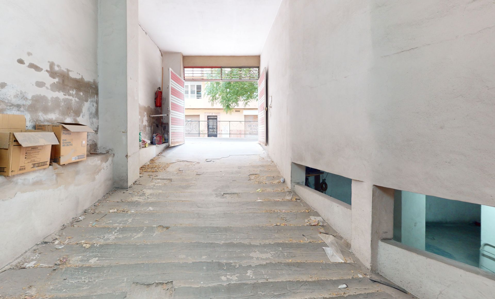 Garage for sale in Alicante / Alacant