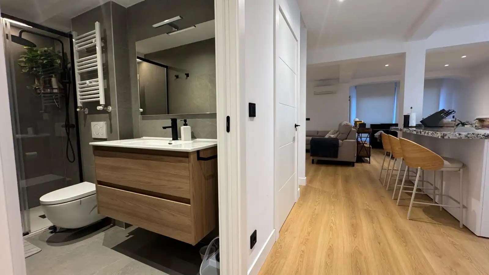 Bathroom of Flat for sale in Beasain, Gipuzkoa