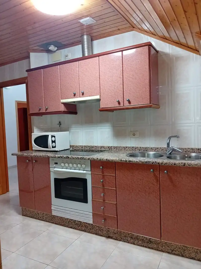 Küche von Haus oder Chalet zur Miete in A Mezquita  mit Heizung, Abstellraum und Möbliert