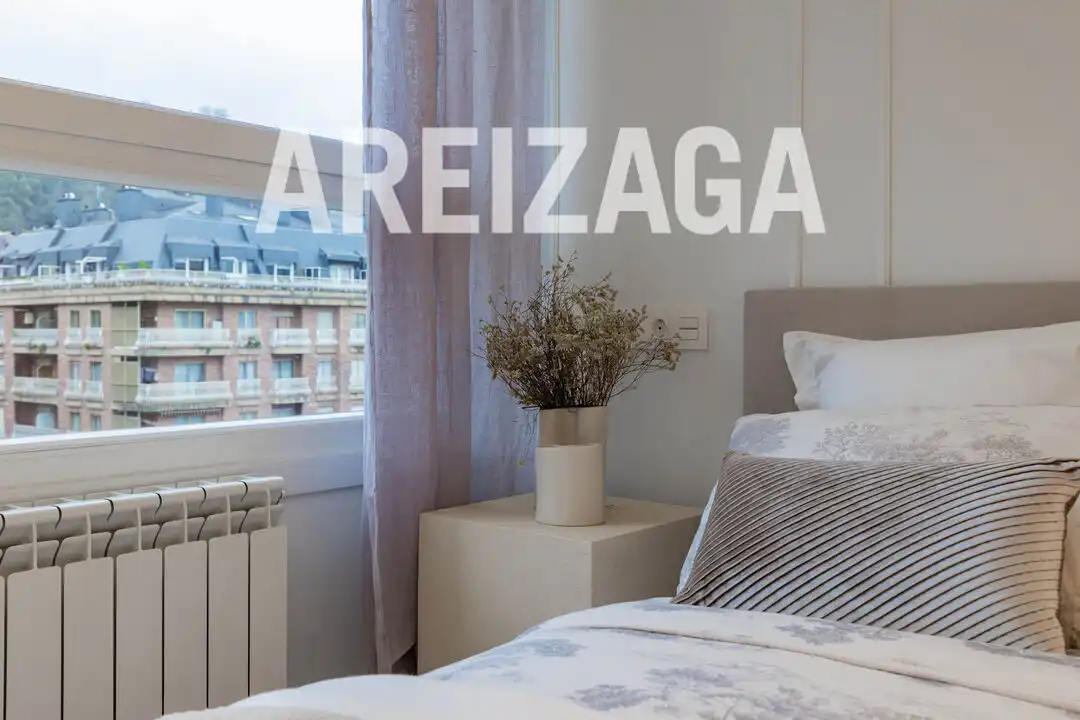 Piso en venta en Karlos I.a Hiribidea carlos, 30, Amara