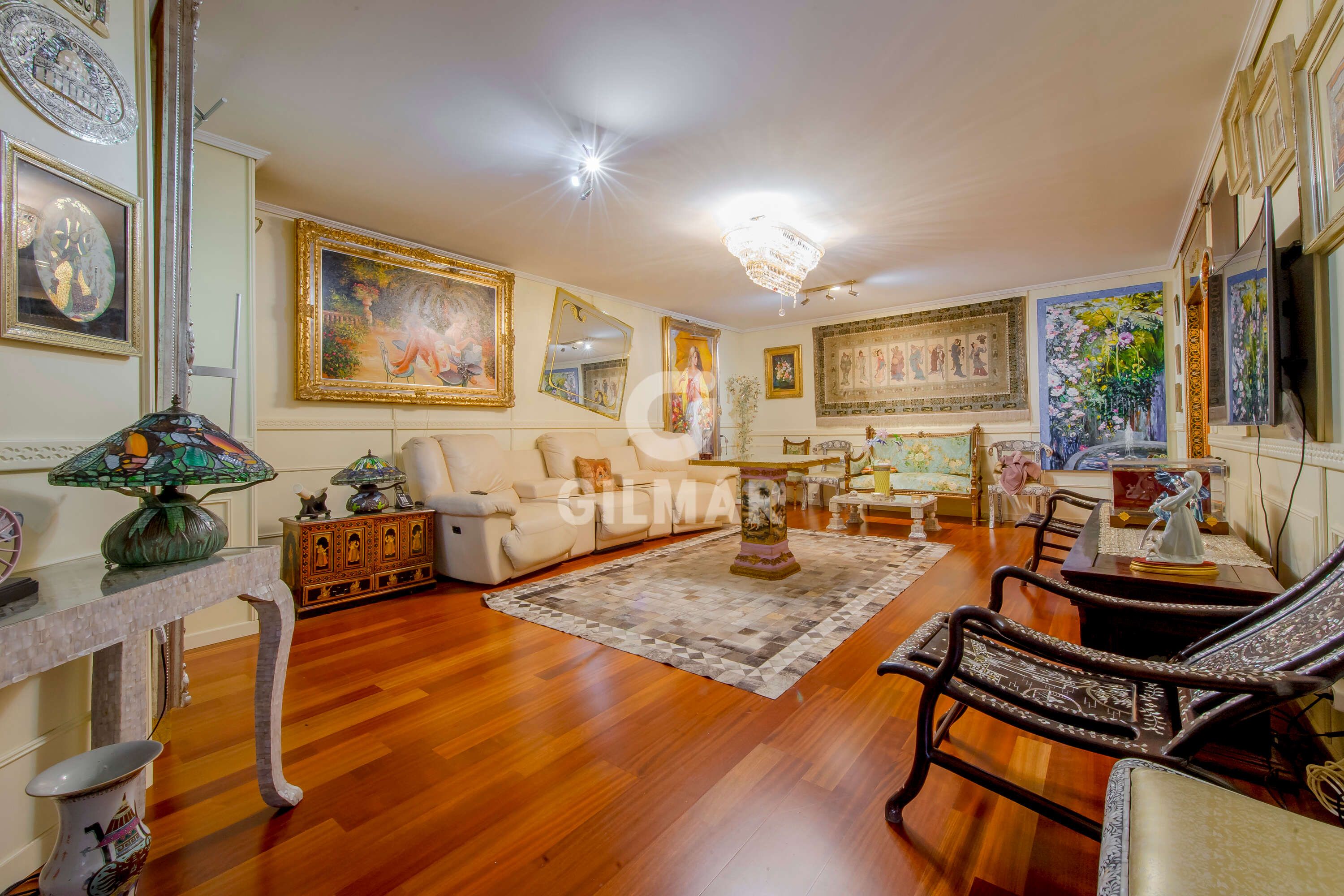 Living room of Flat for sale in  Madrid Capital  with Heating, Storage room and Balcony